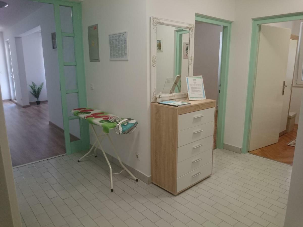 Apartman Sanja Apartment Rovinj Exterior photo