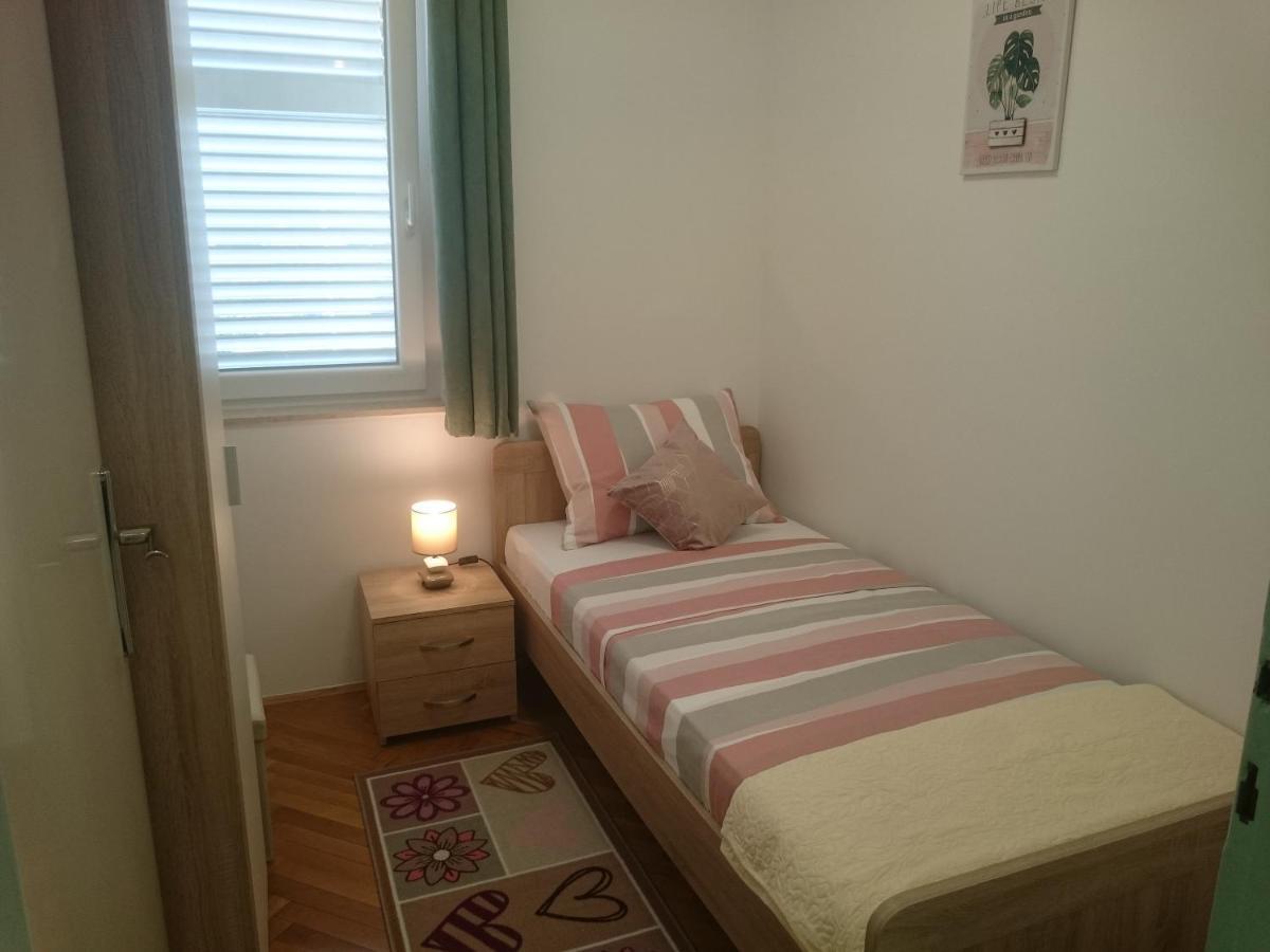 Apartman Sanja Apartment Rovinj Exterior photo